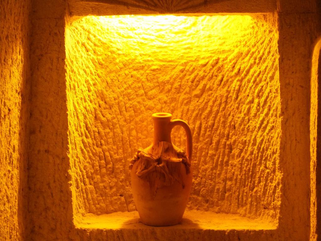 Dilek Tepesi Cave Hotel Ayvali Buitenkant foto